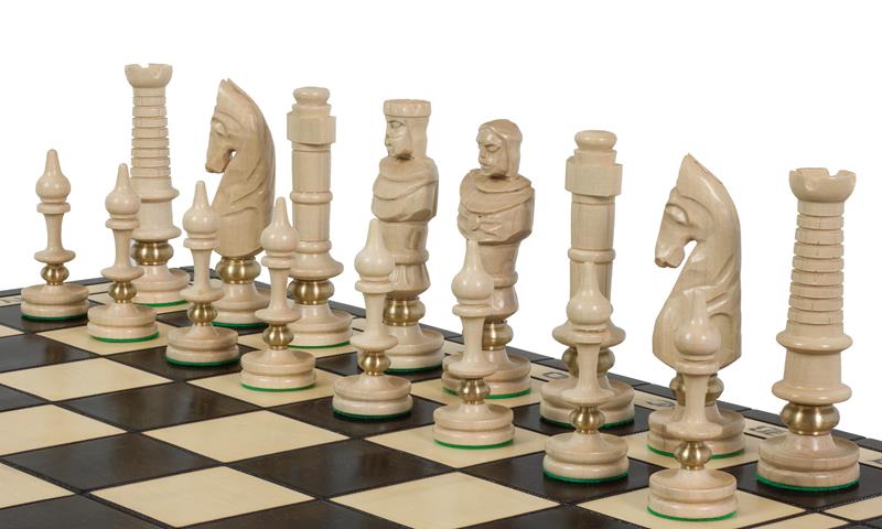 Set ROYAL