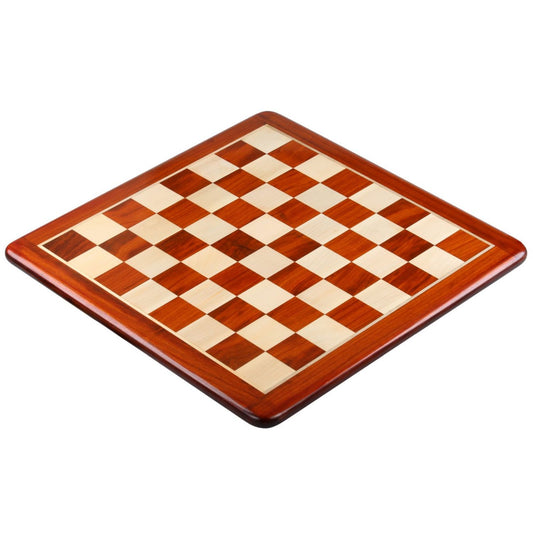 Échiquier Exclusif N°5 – Bois Massif Exotique, Buis & Bois de Santal, Finition Brillante – 53 × 53 cm