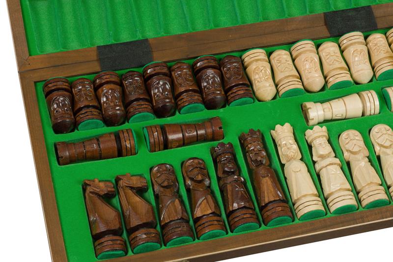 Set MONARQUE