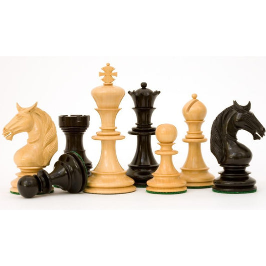 LEONIS chess pieces